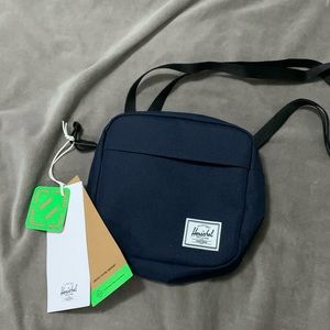 Herschel crossbody canvas navy blue NWT